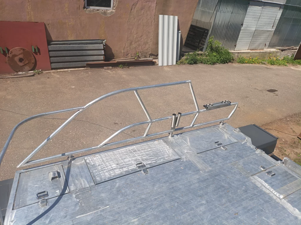 Понтонная лодка для рыбалки